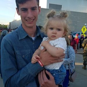 Meet your Posher, Dylan